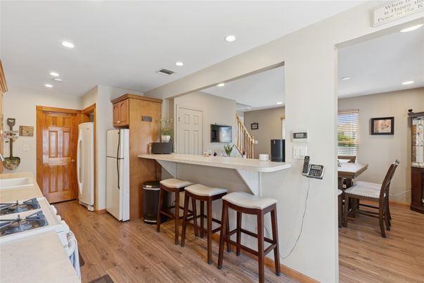 Dining room, Interior, Kitchen, Recessed Lighting, Wood Texture Flooring