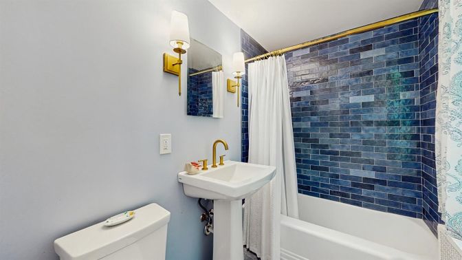 Bathroom, Interior