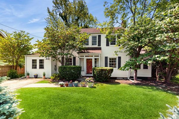 Backyard, Exterior, Facade, American Foursquare