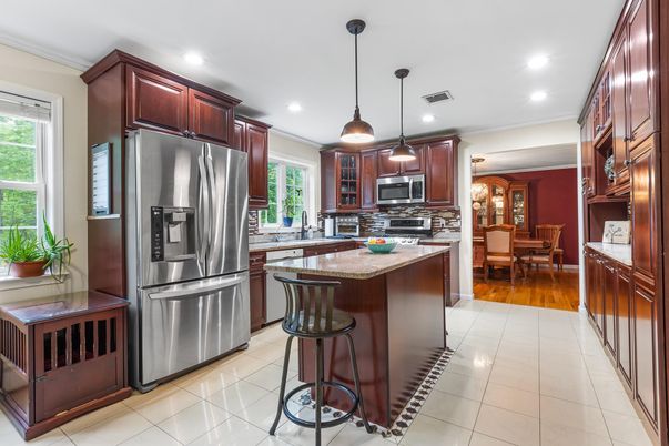 Dining room, Interior, Kitchen, Living room, Pendant Lights, Recessed Lighting, Stainless Steel Appliances, Wood Texture Flooring