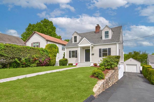 Detached Garage, Exterior, Facade, Cape Cod