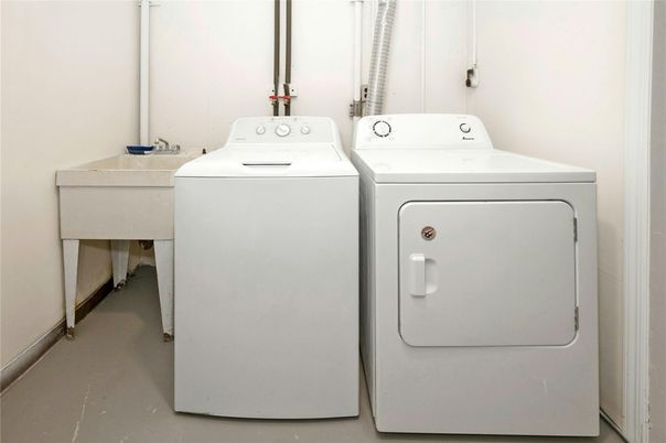 Interior, Utility Closets, Washer