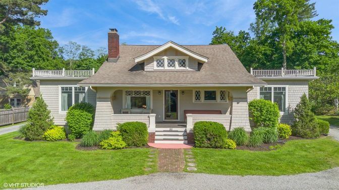 Exterior, Facade, Cape Cod