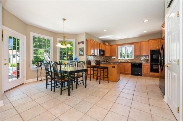 Dining room, Interior, Kitchen, Pendant Lights, Recessed Lighting
