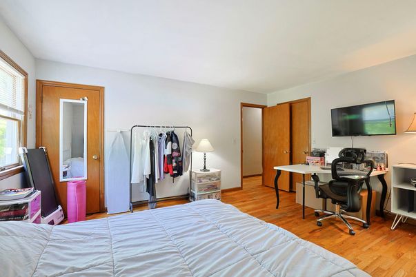 Bedroom, Home Office, Interior, Wood Texture Flooring