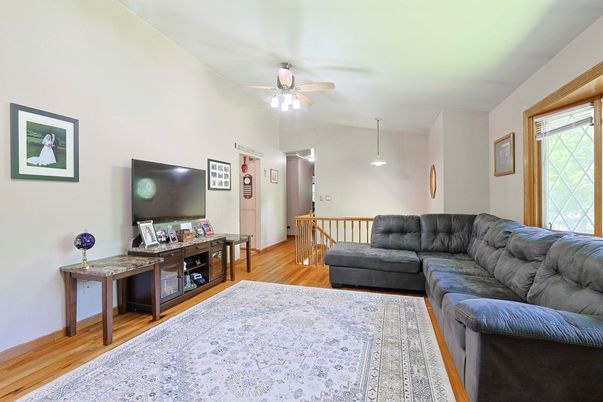 Interior, Living room, Pendant Lights, Wood Texture Flooring