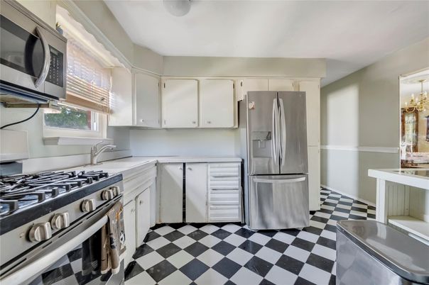 Chandelier, Interior, Kitchen, Stainless Steel Appliances