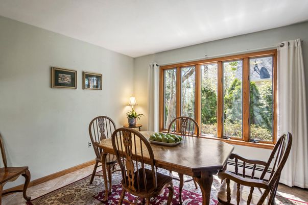 Dining room, Interior