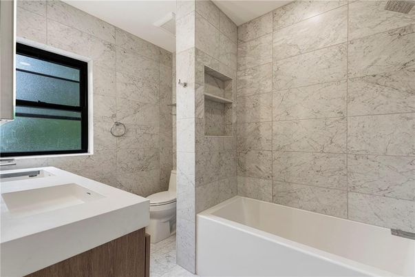 Bathroom, Interior, Marble, Marble Walls
