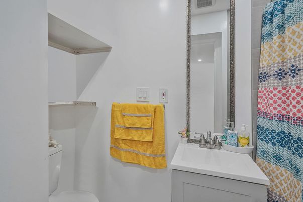 Bathroom, Interior
