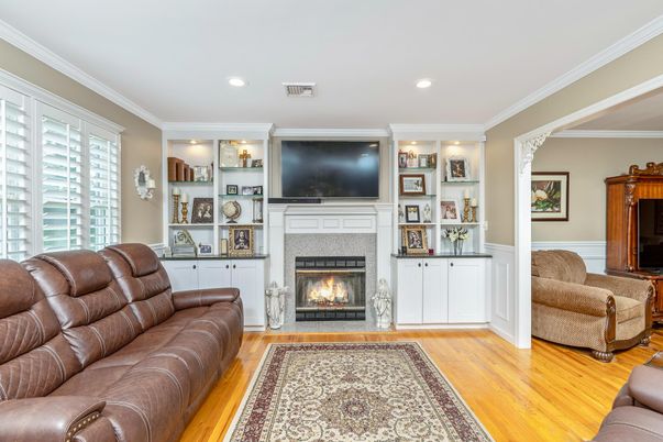 Fireplace, Interior, Living room, Recessed Lighting, Wood Texture Flooring
