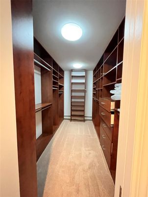 Interior, Walk-in Closets
