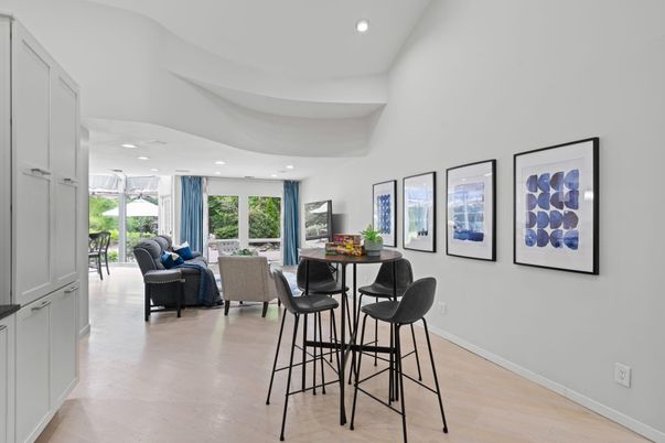 Dining room, Interior, Living room, Recessed Lighting, Wood Texture Flooring