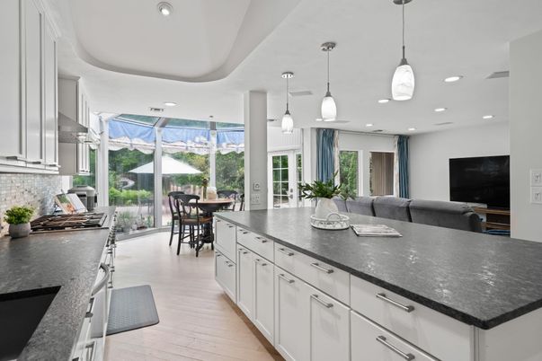 Dining room, Interior, Kitchen, Living room, Pendant Lights, Recessed Lighting, Wood Texture Flooring