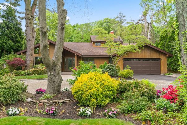 Attached, Exterior, Facade, Log Home