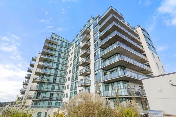 Exterior, Facade, Condo Building