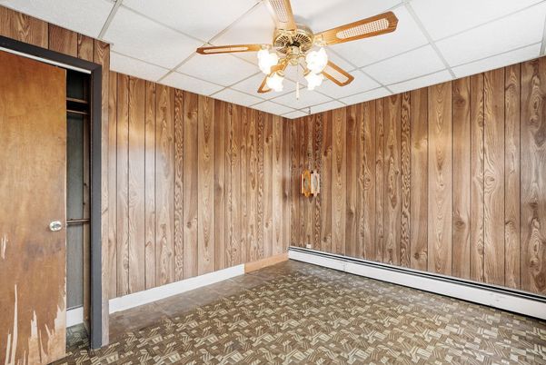Empty room, Interior, Wooden Walls
