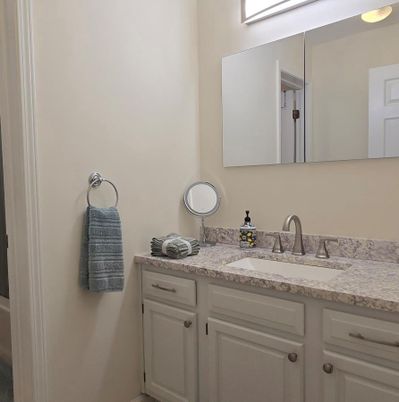 Bathroom, Dual Sink Vanities, Interior