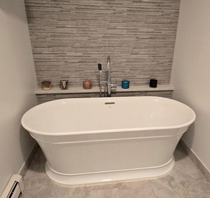 Bathroom, Free Standing Baths, Interior