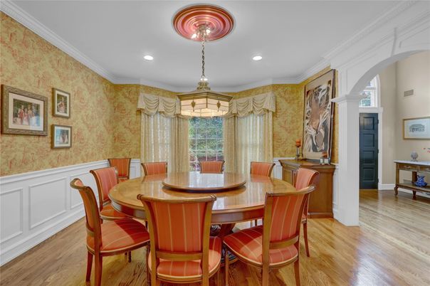 Dining room, Interior, Recessed Lighting, Wood Texture Flooring