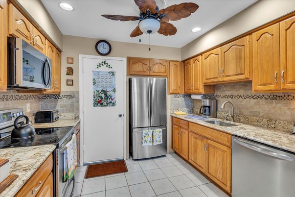 Interior, Kitchen, Recessed Lighting