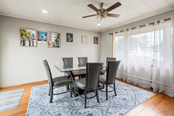 Dining room, Interior, Recessed Lighting, Wood Texture Flooring