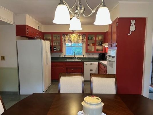 Dining room, Interior, Kitchen, Pendant Lights