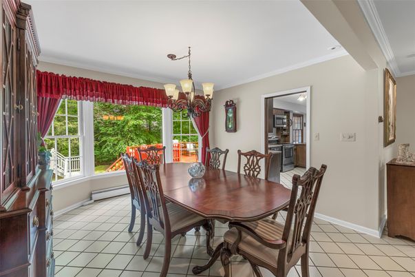 Chandelier, Dining room, Interior