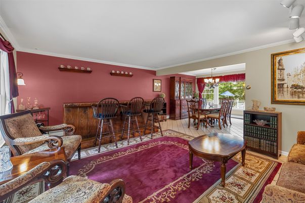 Chandelier, Dining room, Interior
