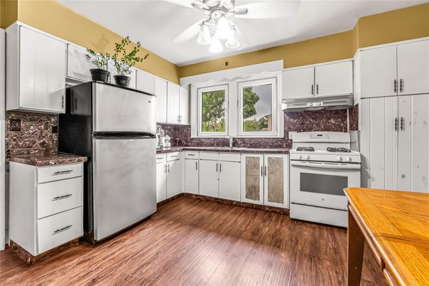 Interior, Kitchen, Wood Texture Flooring