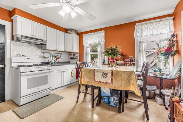 Dining room, Interior, Kitchen