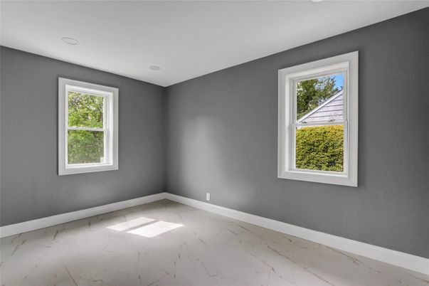 Empty room, Interior, Marble, Recessed Lighting