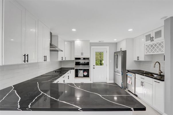 Interior, Kitchen, Recessed Lighting