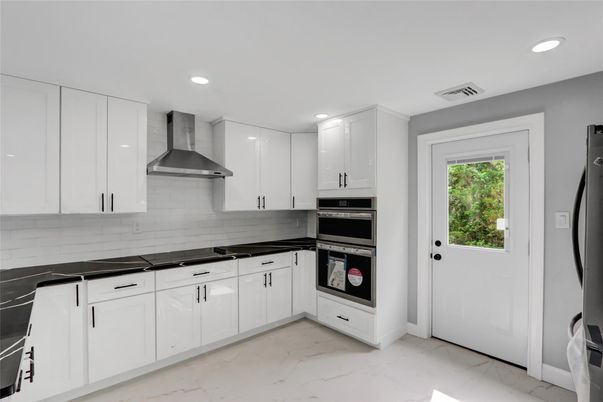 Interior, Kitchen, Marble, Recessed Lighting, Stainless Steel Appliances