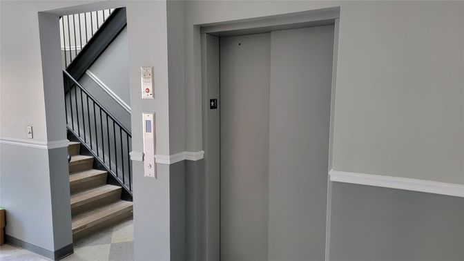 Elevator, Interior
