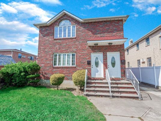 Exterior, Facade, Brick Facade, None