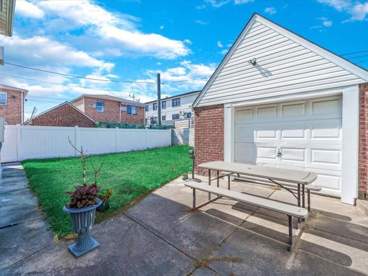 Backyard, Detached Garage, Exterior