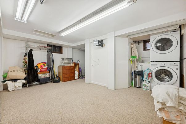 Interior, Utility Closets, Washer
