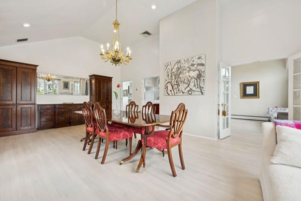 Chandelier, Dining room, Interior, Recessed Lighting, Wood Texture Flooring