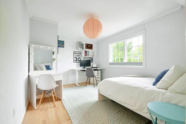 Bedroom, Home Office, Interior, Wood Texture Flooring