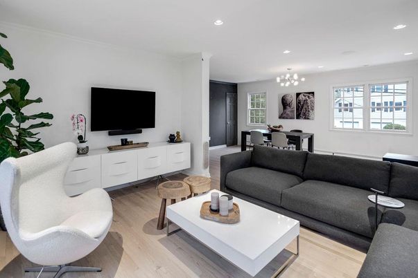Dining room, Interior, Living room, Pendant Lights, Recessed Lighting, Wood Texture Flooring