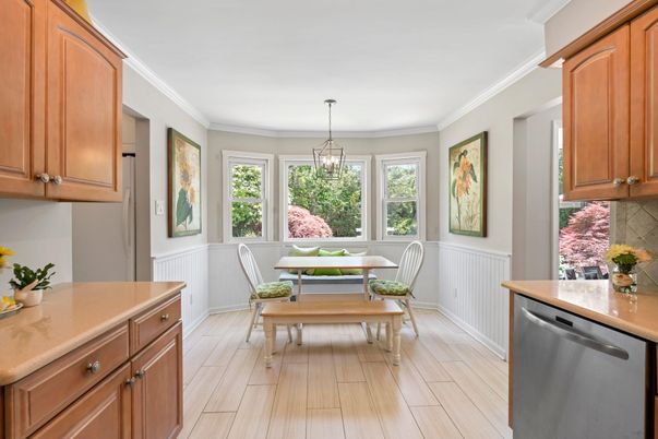 Dining room, Interior, Kitchen, Pendant Lights, Wood Texture Flooring