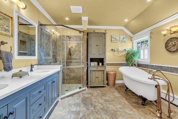 Bathroom, Dual Sink Vanities, Free Standing Baths, Glass Shower, Interior, Recessed Lighting