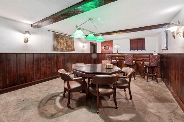 Dining room, Interior, Wooden Beams