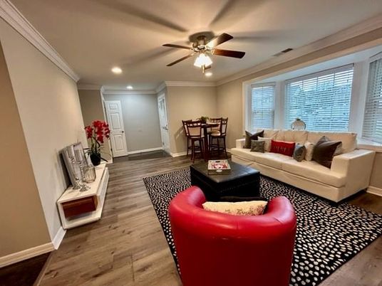 Dining room, Interior, Living room, Recessed Lighting, Wood Texture Flooring