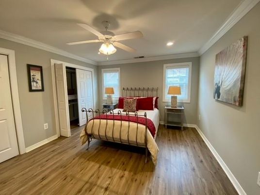 Bedroom, Interior, Recessed Lighting, Wood Texture Flooring