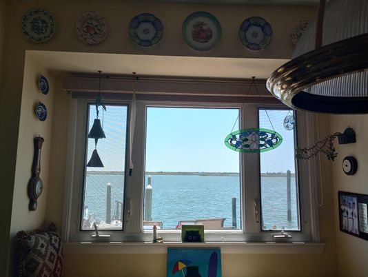 Interior, Pendant Lights, Water