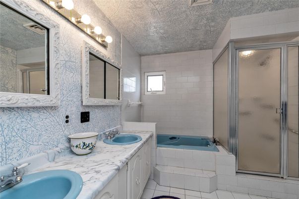 Bathroom, Dual Sink Vanities, Glass Shower, Interior