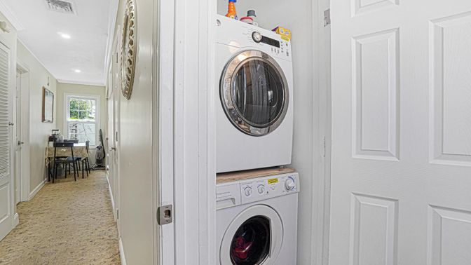 Interior, Recessed Lighting, Utility Closets, Washer