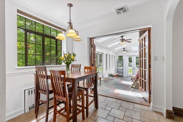 Dining room, Interior, Pendant Lights